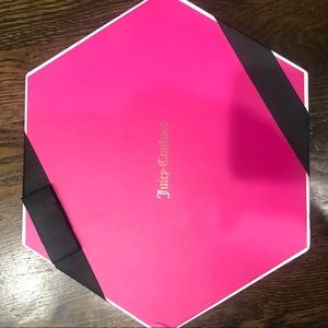 Juicy Couture Ear Muffs with headphone accessory